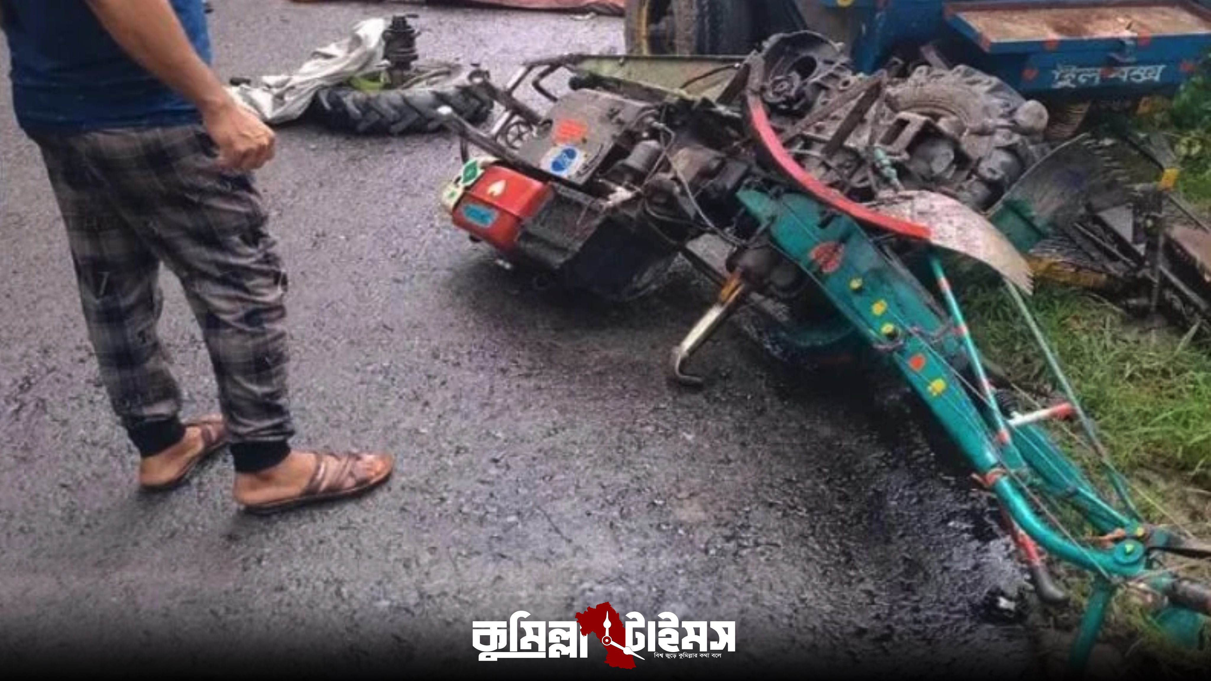 ফাইনাল ম্যাচ দেখে ফেরার পথে সড়ক দুর্ঘটনায় নিহত ২
