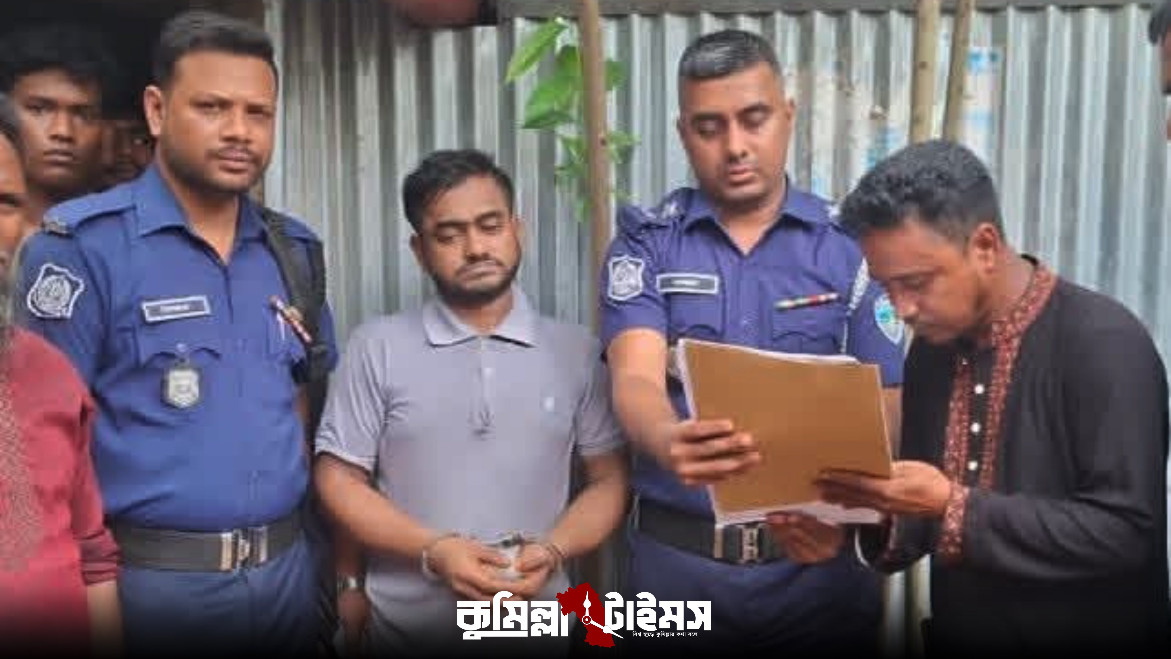 বাঙ্গরা বাজারে ইয়াবাসহ যুবক গ্রেফতার