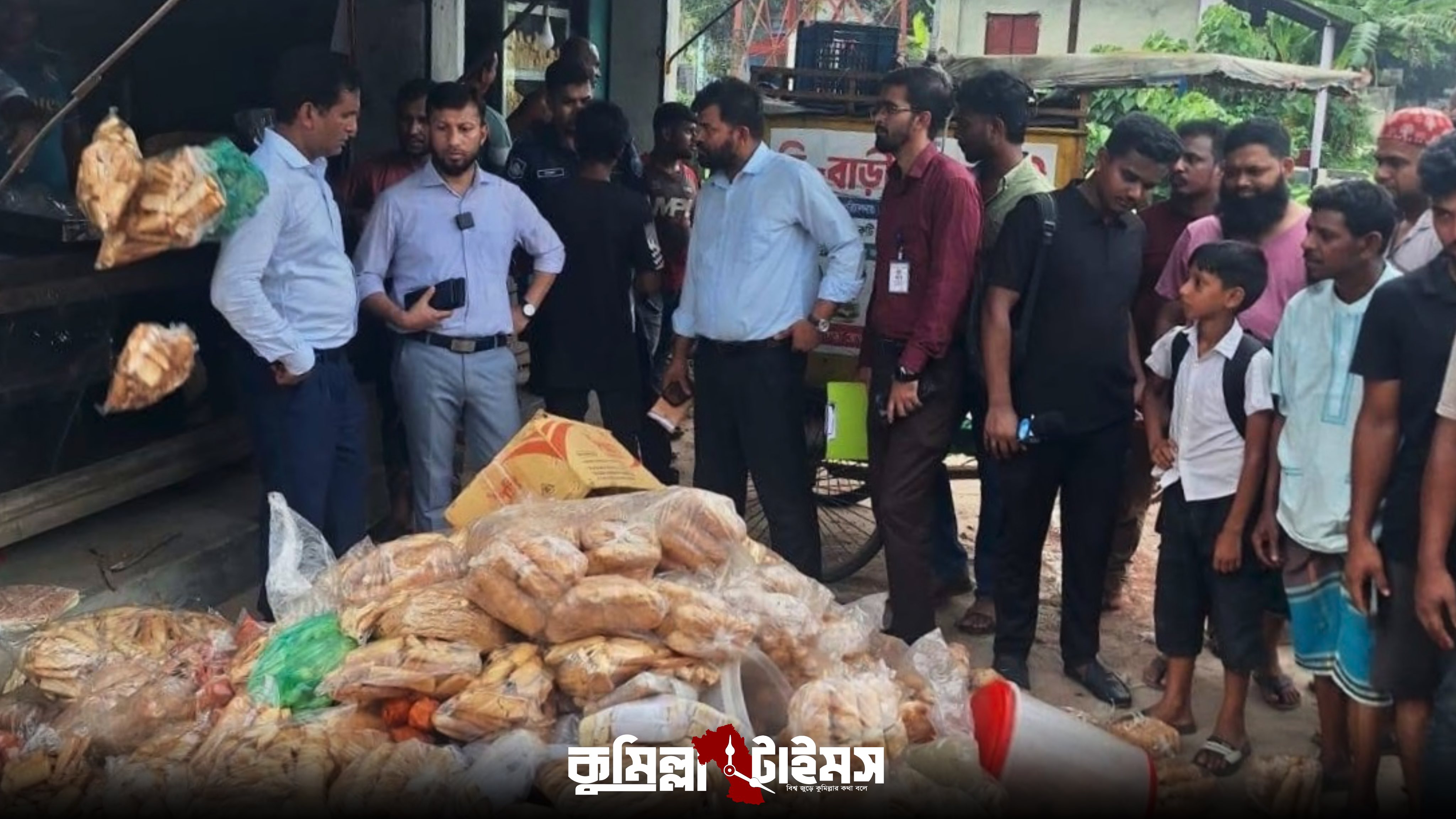 মুরাদনগরে বিএসটিআই ও প্রশাসনের যৌথ মোবাইল কোর্ট, জরিমানা ২ লাখ ৩০ হাজার টাকা